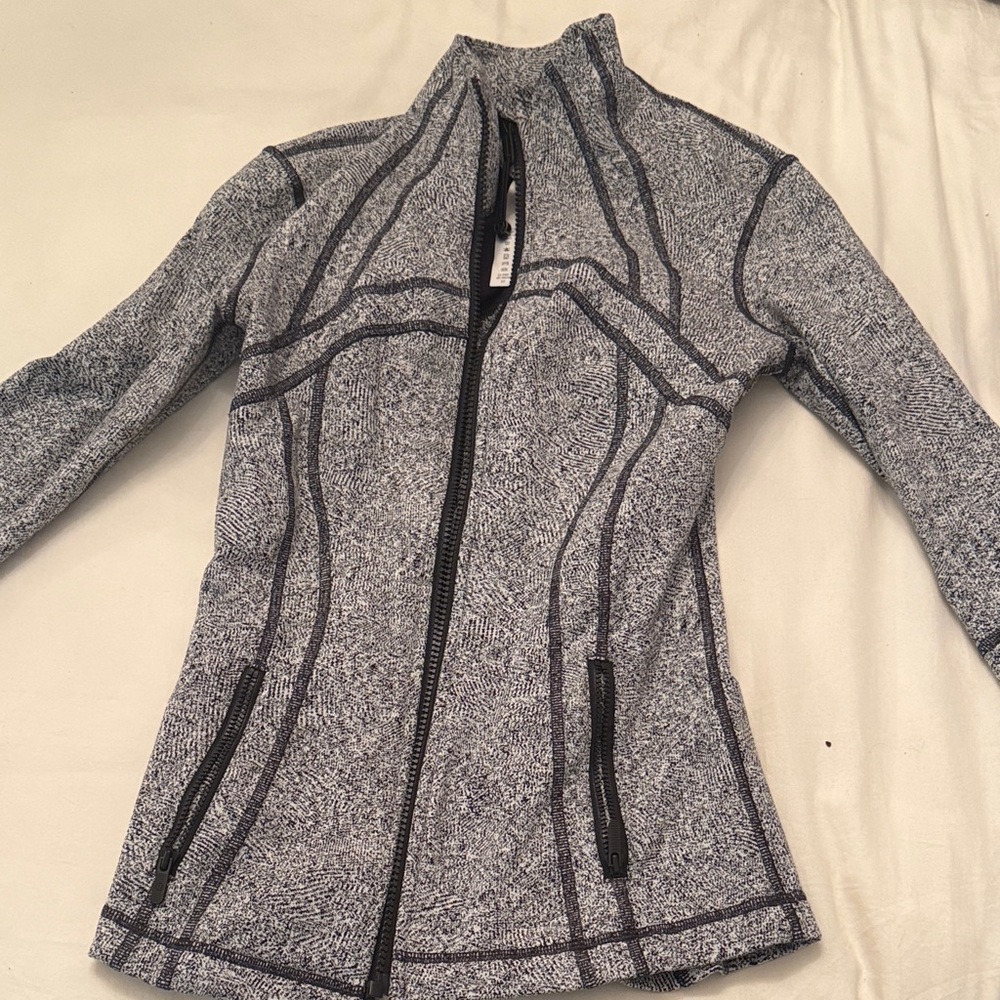 Lululemon Athletica Women's Black and Gray Ski Jacket